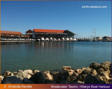 breakwater-tavern-hillarys-boat-harbour